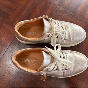 Born Women's Metallic Cream Sneakers